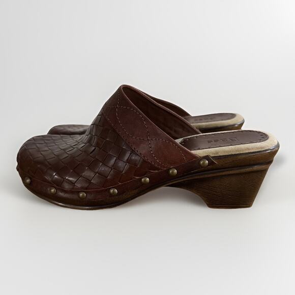 Bass Jillian Brown Basketweave Brazilian Leather Upper 6.5M Clogs Mule Boho Y2K - Picture 1 of 8